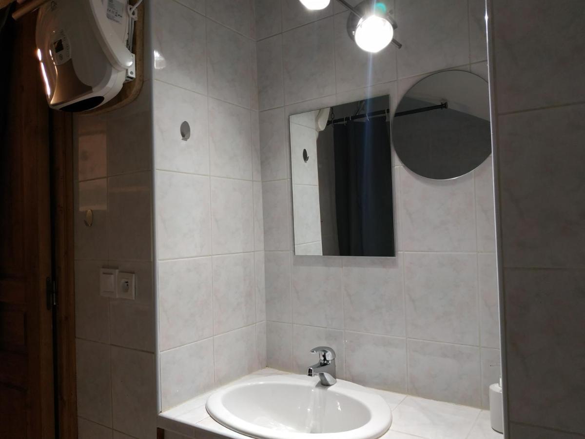 Appartement château Uriage-Chamrousse Saint-Martin-dʼUriage Exterior foto