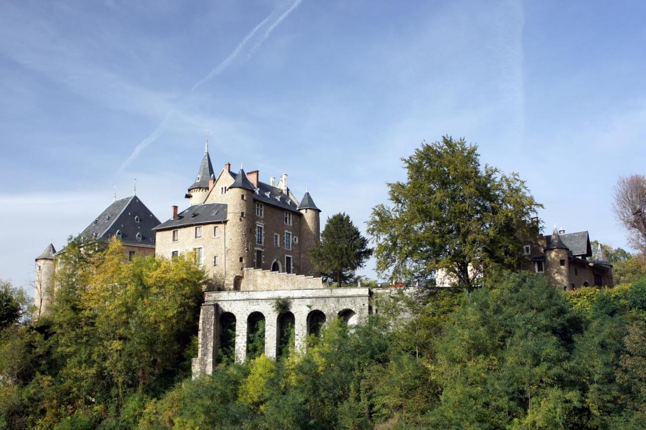 Appartement château Uriage-Chamrousse Saint-Martin-dʼUriage Exterior foto