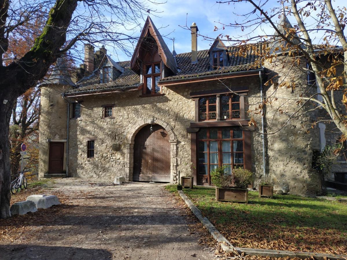 Appartement château Uriage-Chamrousse Saint-Martin-dʼUriage Exterior foto
