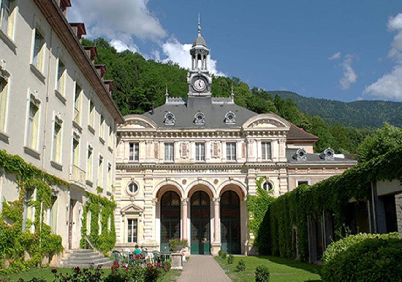 Appartement château Uriage-Chamrousse Saint-Martin-dʼUriage Exterior foto